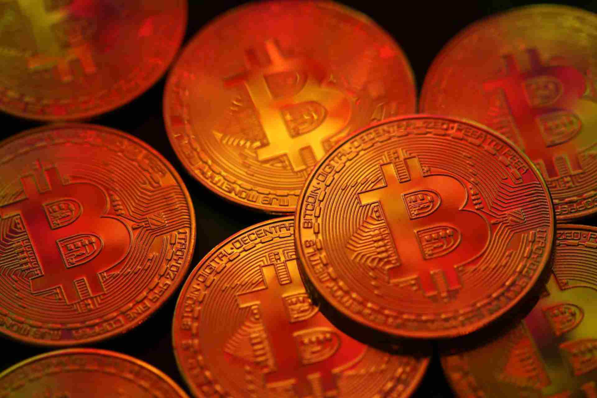 Crypto Weekly: Bitcoin is close to a 2-year low